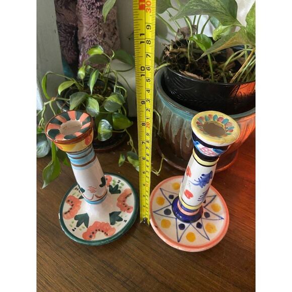 GUC Pair of unique hand painted ceramic candlestick holders - Picture 9 of 12